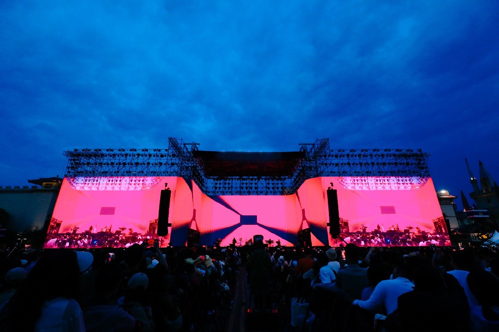 789㎡ Outdoor Event Production in UK